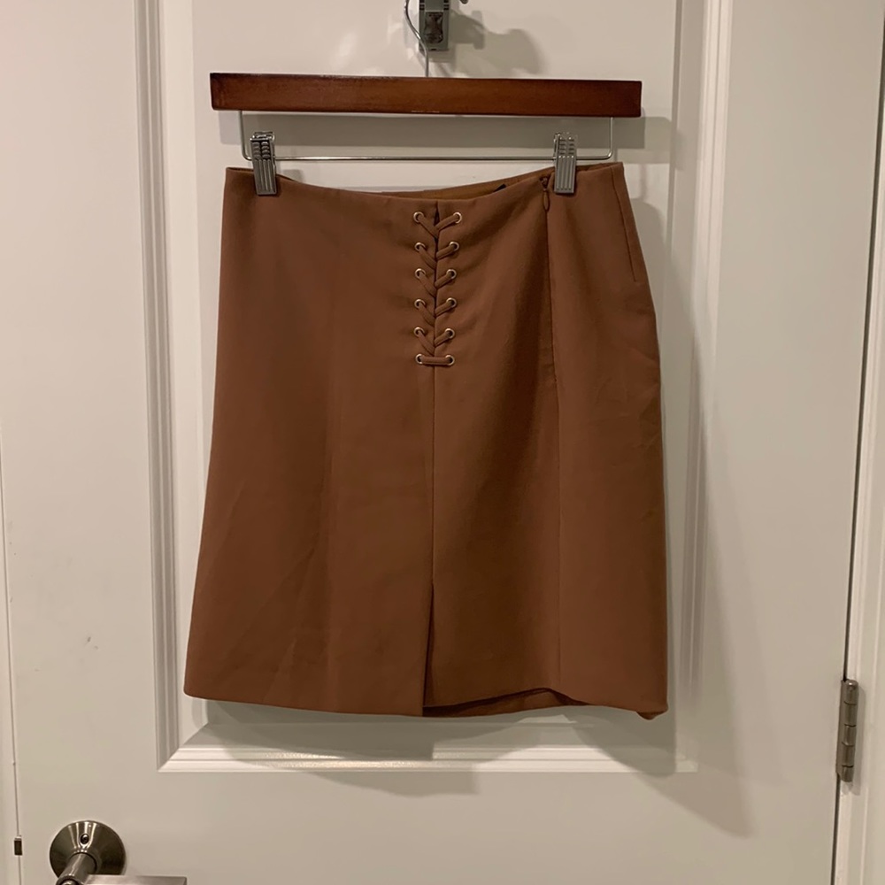 White House black market brown skirt! Never before worn